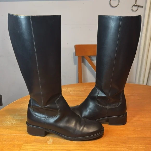 L.L. BEAN BLACK LEATHER RIDING BOOTS 8.5 - Picture 8 of 15